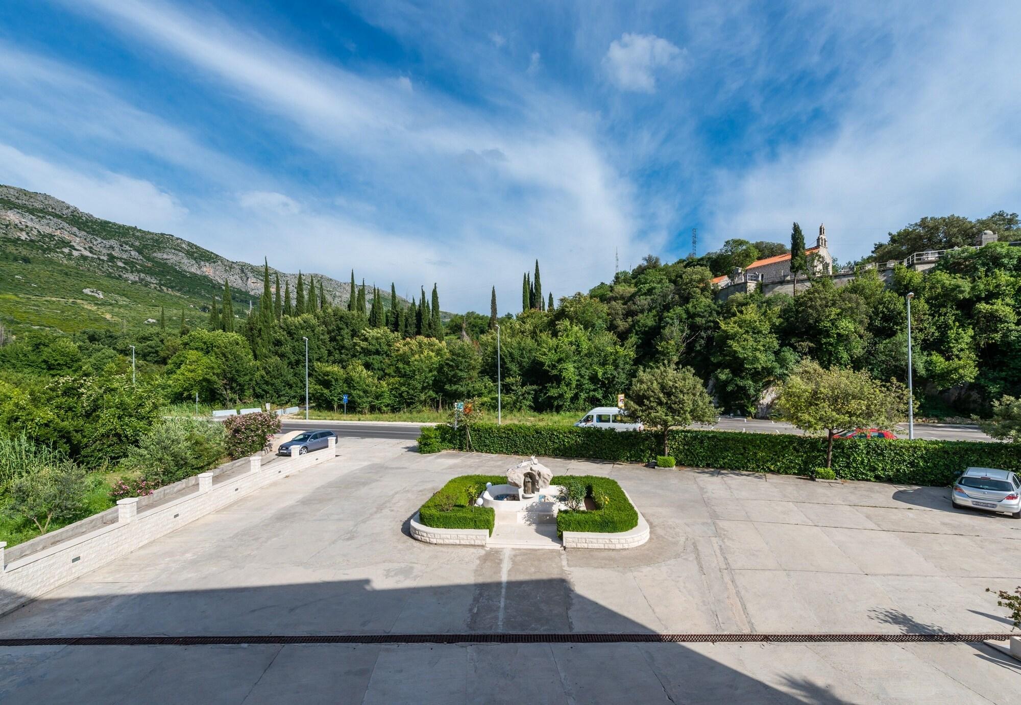 Apartments Dubelj Komolac Εξωτερικό φωτογραφία