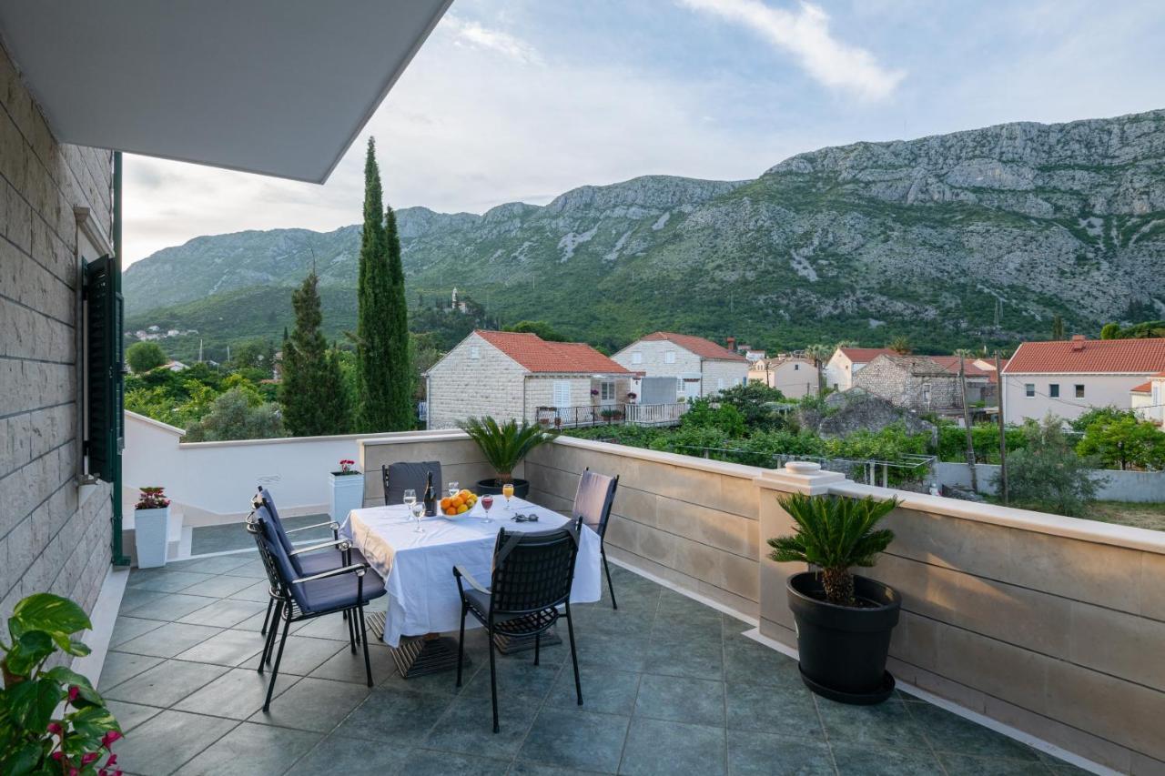 Apartments Dubelj Komolac Εξωτερικό φωτογραφία