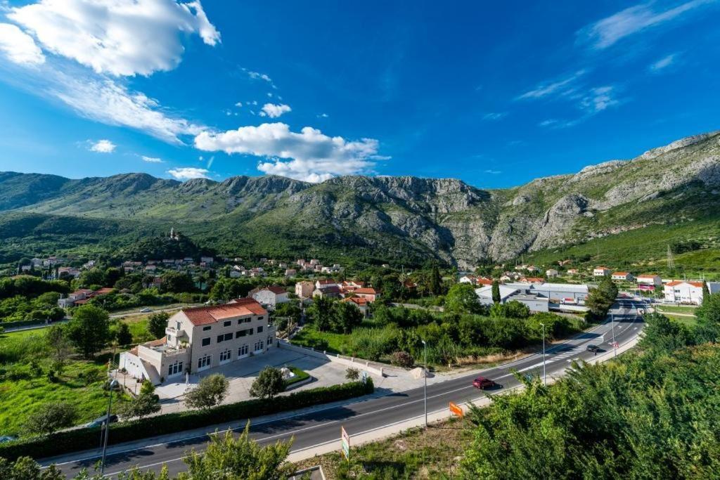Apartments Dubelj Komolac Εξωτερικό φωτογραφία