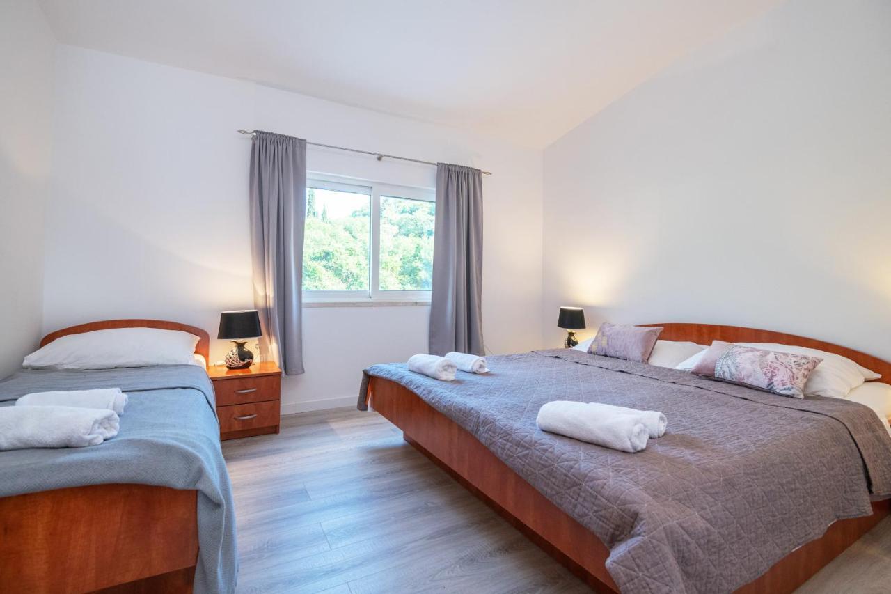 Apartments Dubelj Komolac Εξωτερικό φωτογραφία