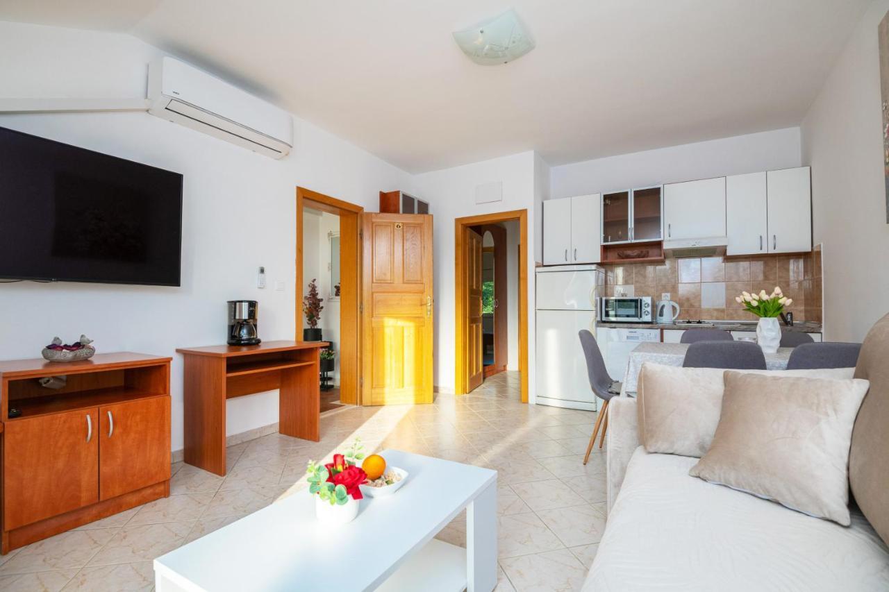 Apartments Dubelj Komolac Εξωτερικό φωτογραφία